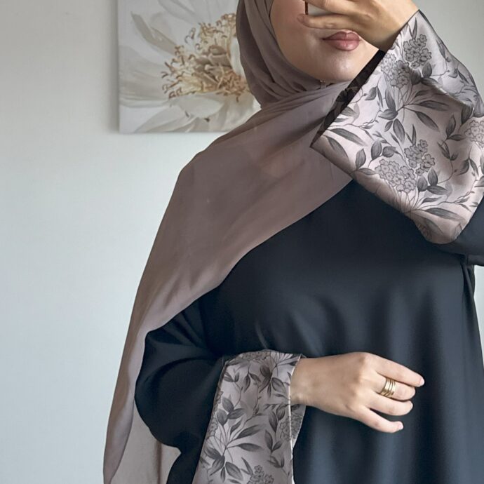 Hijab Style Abaya Élégance – Image 4